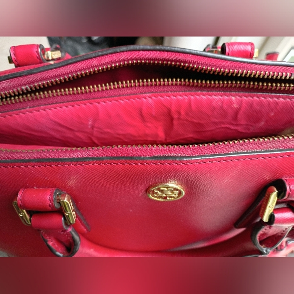 Tory Burch Leather Robinson Triple Zip Dome SatchelSKU 211143.God Conditio - Picture 7 of 10